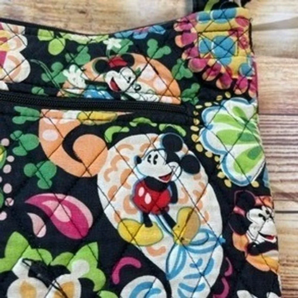 Vera Bradley‎ Disney Mickey Mouse Paisley Celebration Quilted Hipster Crossbody